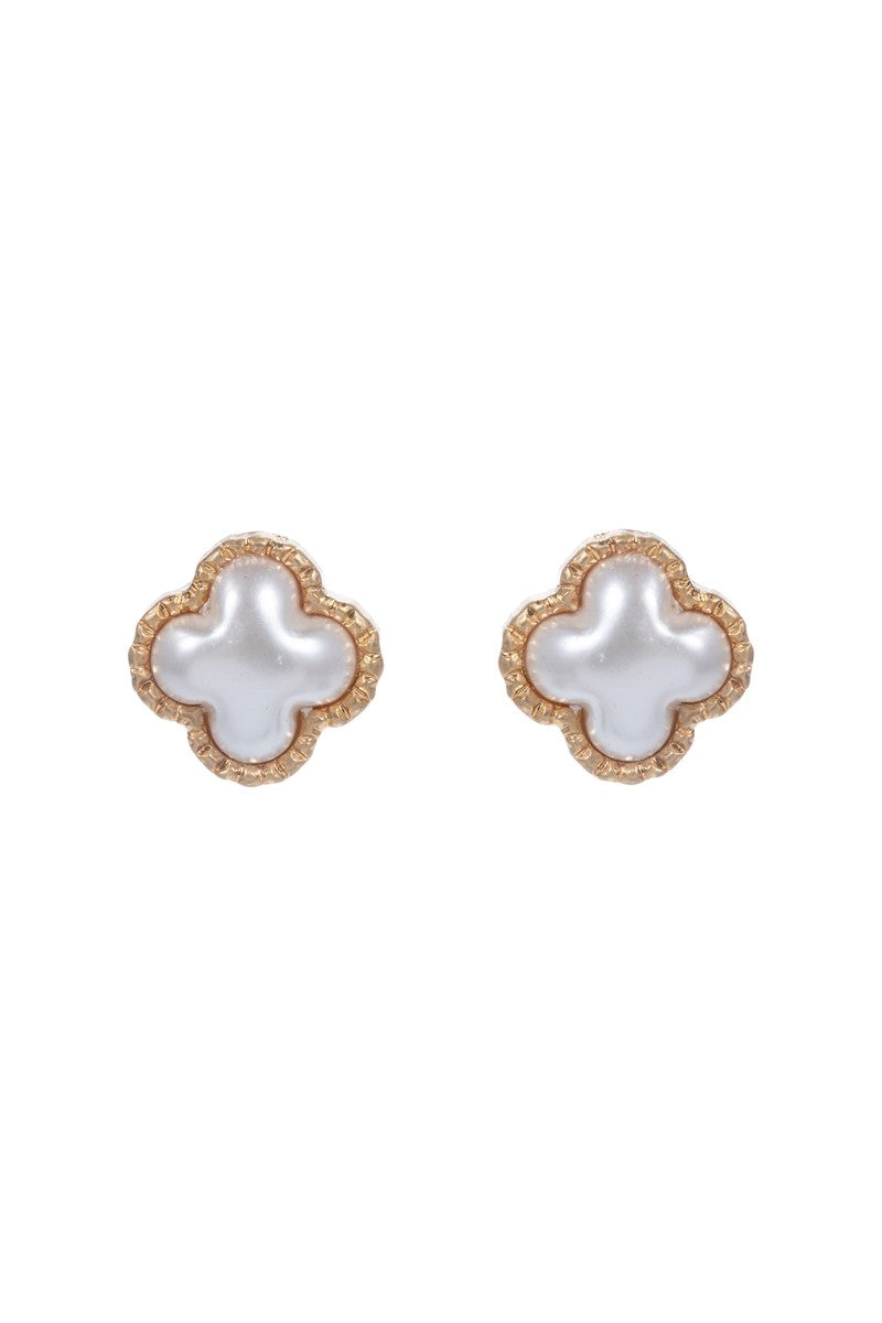 Clover Pearl Earrings