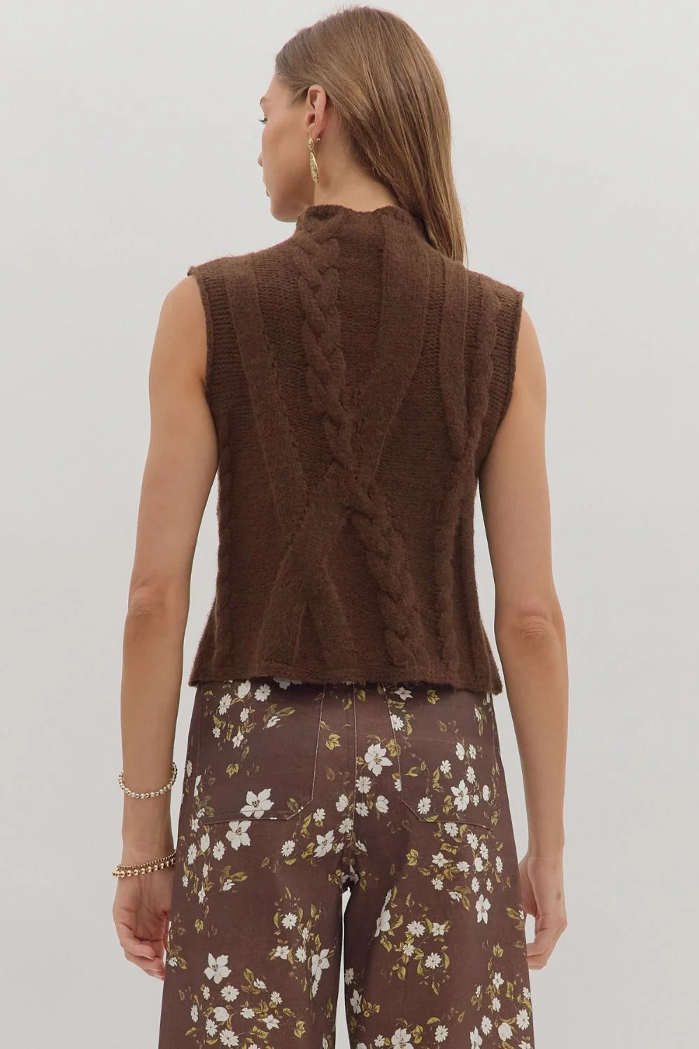 Brandy Sleeveless Sweater Top